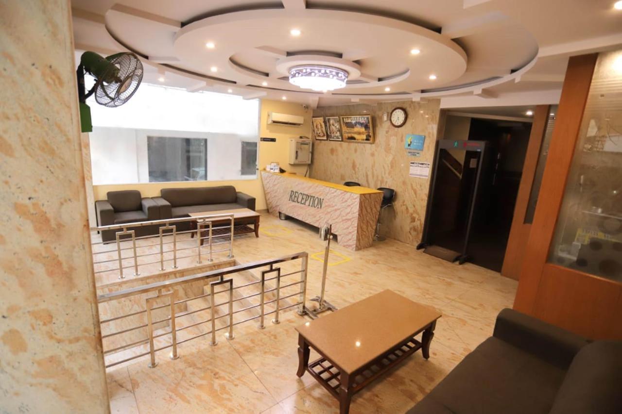 Hotel Aries นิวเดลี ภายนอก รูปภาพ