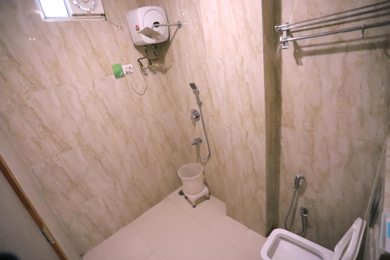 Hotel Aries นิวเดลี ภายนอก รูปภาพ